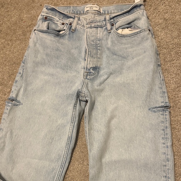 Abercrombie and fitch jeans - Picture 3 of 4